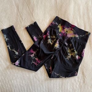 Wide Band, Scrunch Booty, Marble Leggings